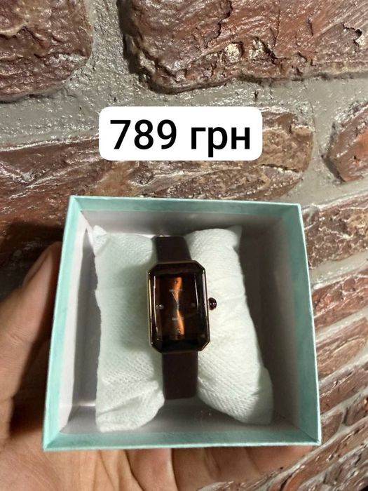 Годинники жіночі