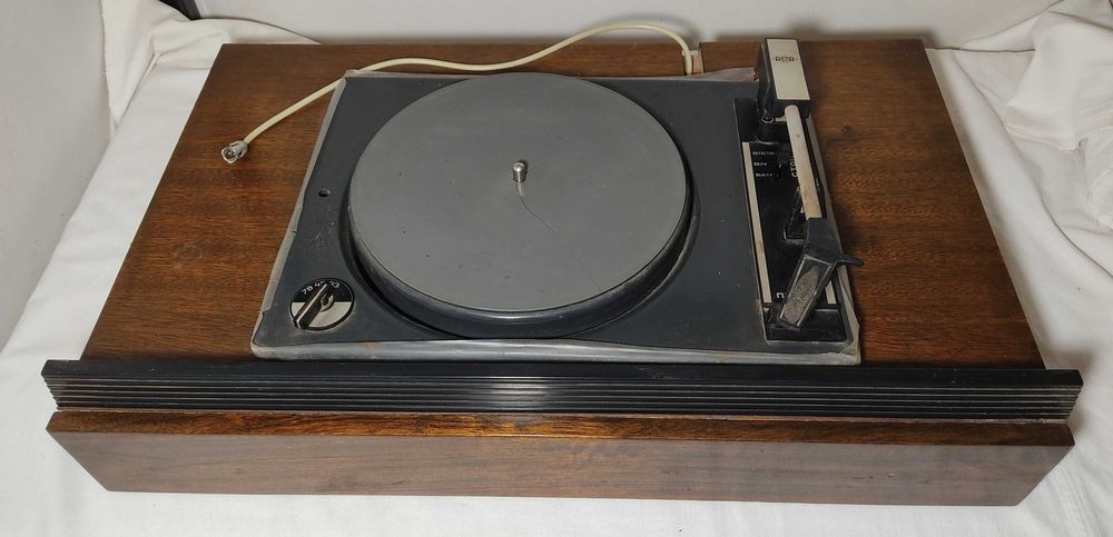 виниловый проигрыватель remr