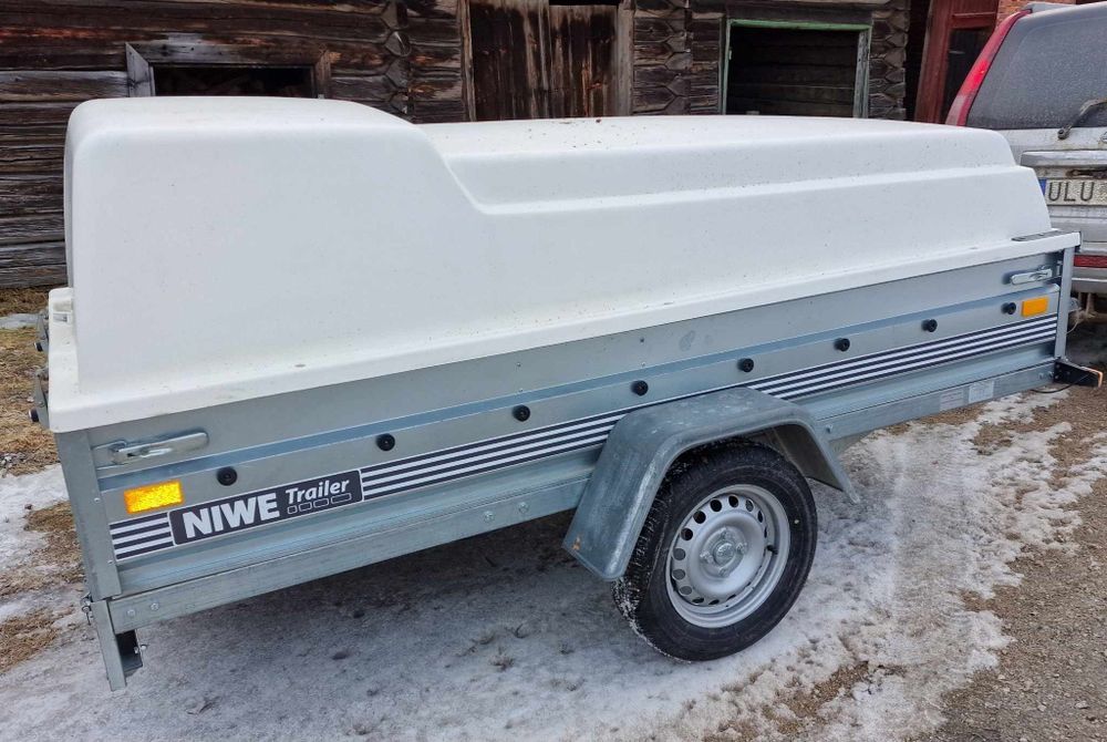 Przyczepka samochodowa Niewiadów NIWE Trailer 750 kat. B