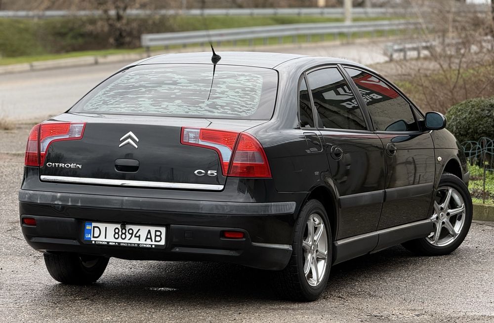 Citroen C5 1.8 бензин не крашен
