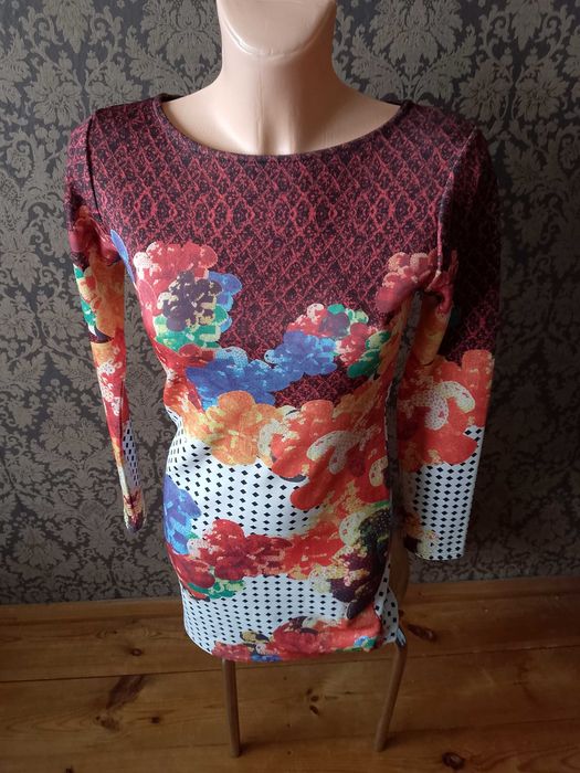 sukienka damska w kwiaty m