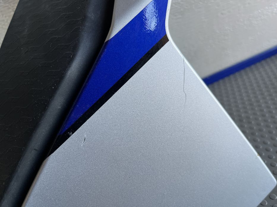 Prawy boczek owiewka yamaha r1 rn32