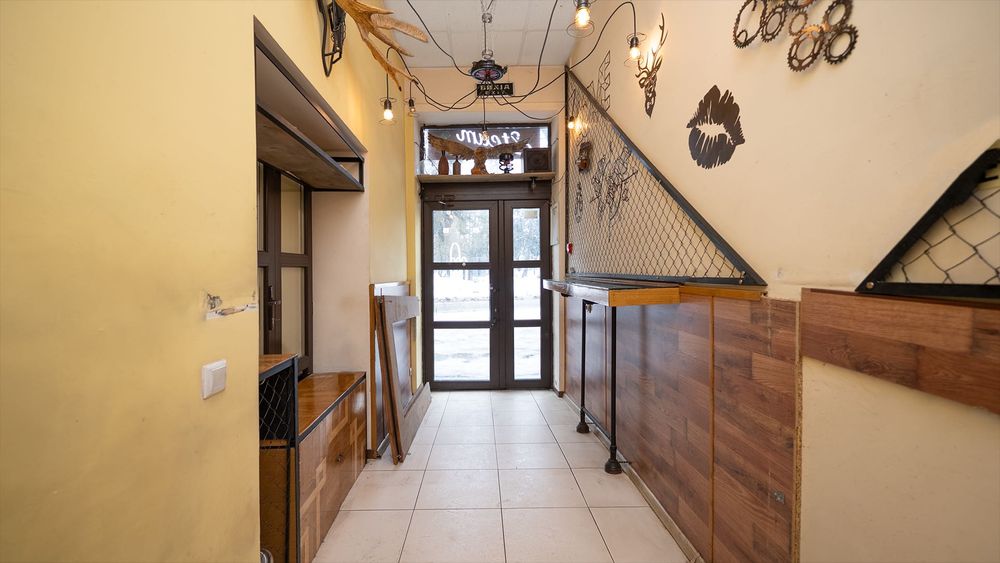 Оренда приміщення з ремонтом під кавʼярню 7,8 кв.м. Центр Площа ВАЛ