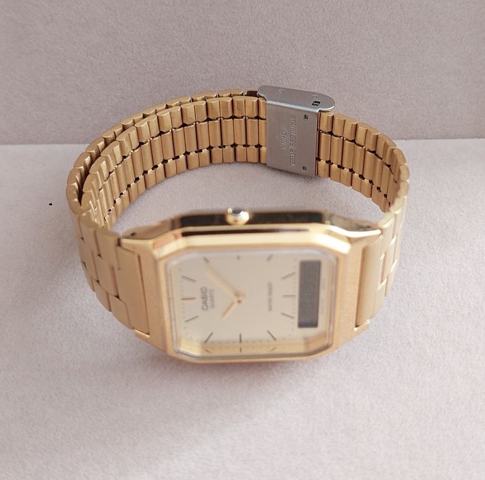 Zegarek Casio AQ-230
