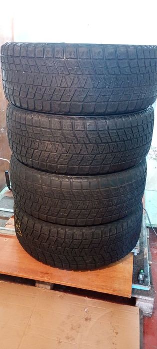 285/60.R18 комплект bridgestone