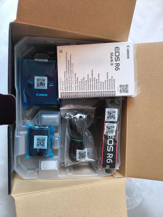 Фотоапарат Canon EOS R6 Mark II kit (24-105mm) IS STM,  Новий !