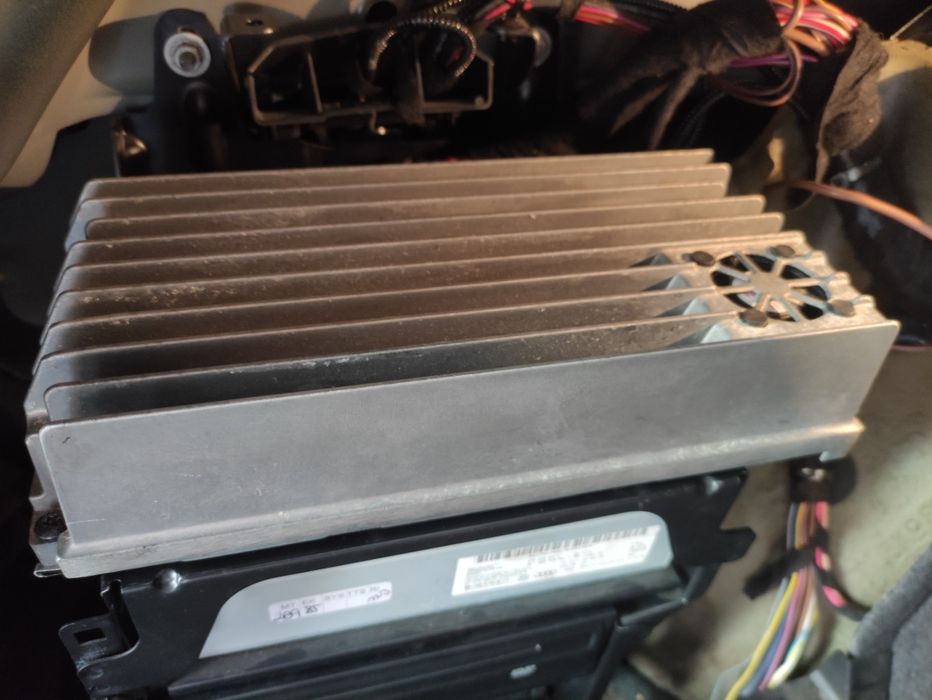 Усилитель звука на Ауди Bang Olufsen