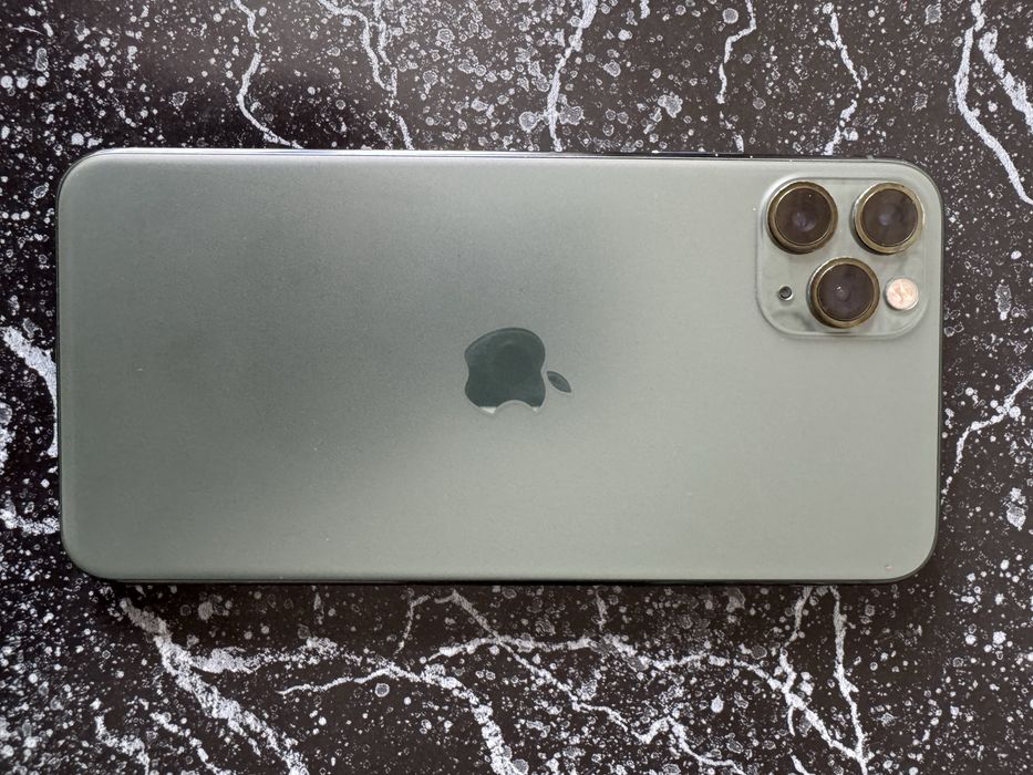 Продам Айфон Iphone 11 Pro Max 64GB