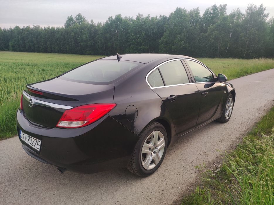 Opel Insignia 4x4 220 km 2.0 turbo, sprzedam