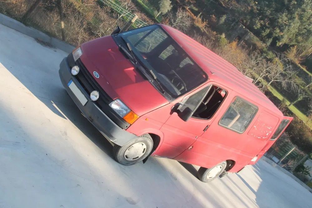 Ford Transit ...