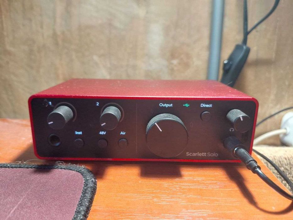 Интерфейс Focusrite Scarlett Solo 4th Gen купить на OLX.ua