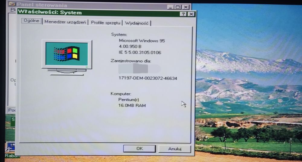 Komputer Retro PC Windows 95