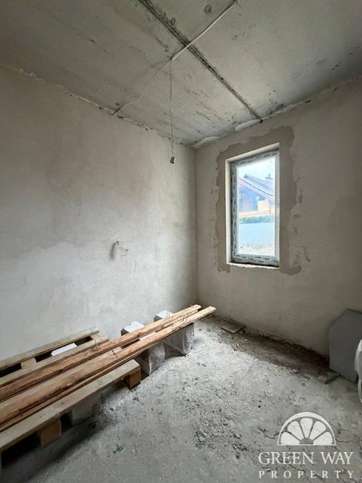 Продаж таунхауз  Чабани 60000$
