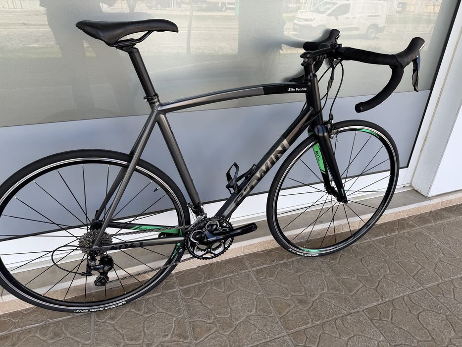 Bicicleta de estrada 11v - Tamanho L- Muito bom estado