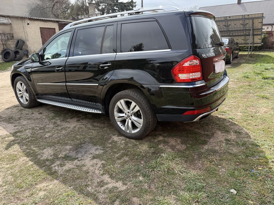 Mercedes- Benz GL 350 lift