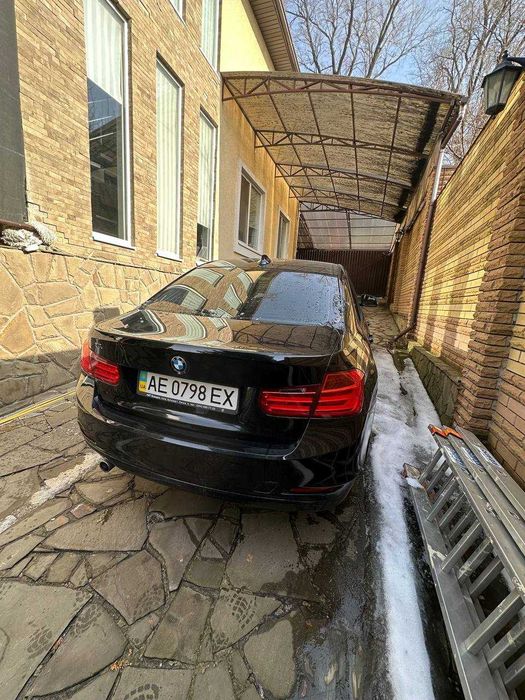 Продам BMW 320d F30