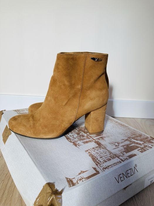 Botki skórzane venezia camel
