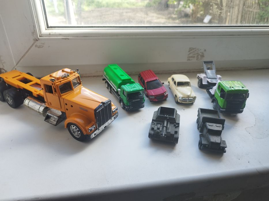 машинки / модельки / игрушки для мальчика НОВОЕ ФОТО