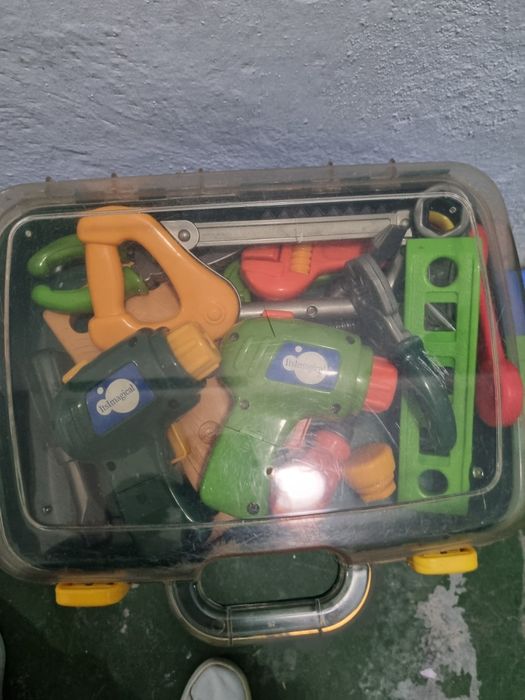 Bancada de trabalho e mala ferramentas