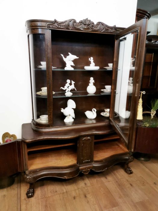 Witryna serwantka na łapach antyk 749/2025