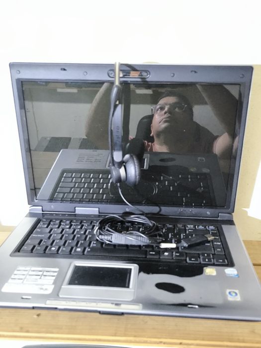 Lote de 8 Portáteis para Peças / Reparação / Restauração
