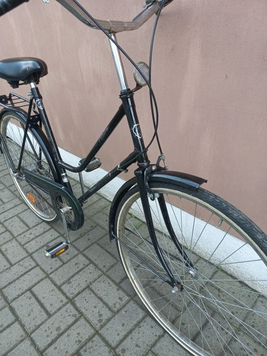 Велосипед дамський Active  на 28"колесах з Німеччини