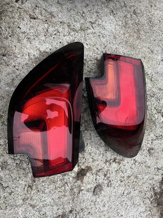 Tylna lampa opel astra K hb