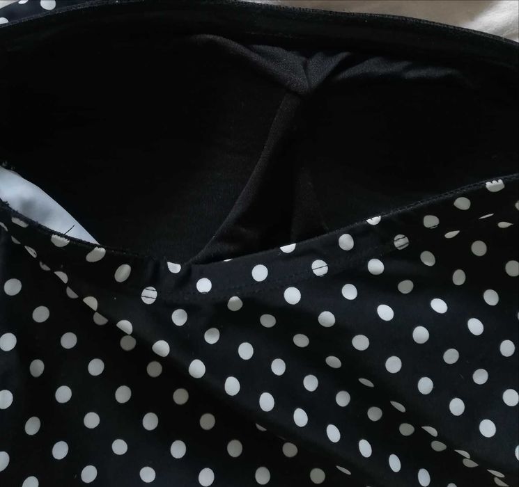 Strój kąpielowy jednoczęściowy w grochy, rozmiar 34, XS