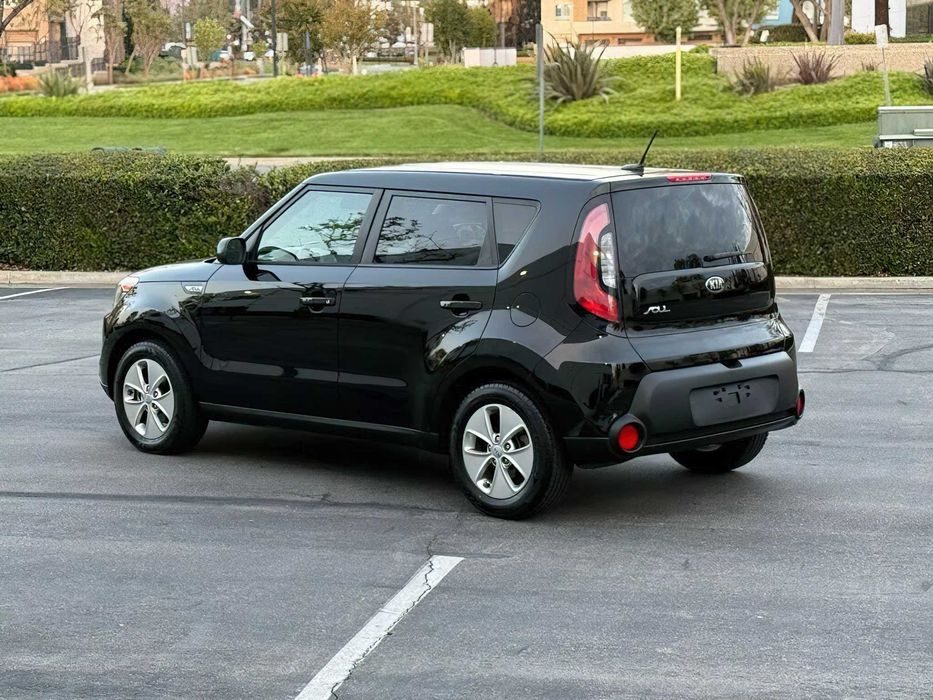 Kia Soul      2015