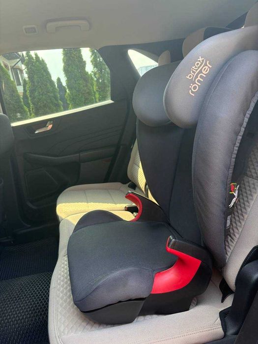 Автокрісло britax romer