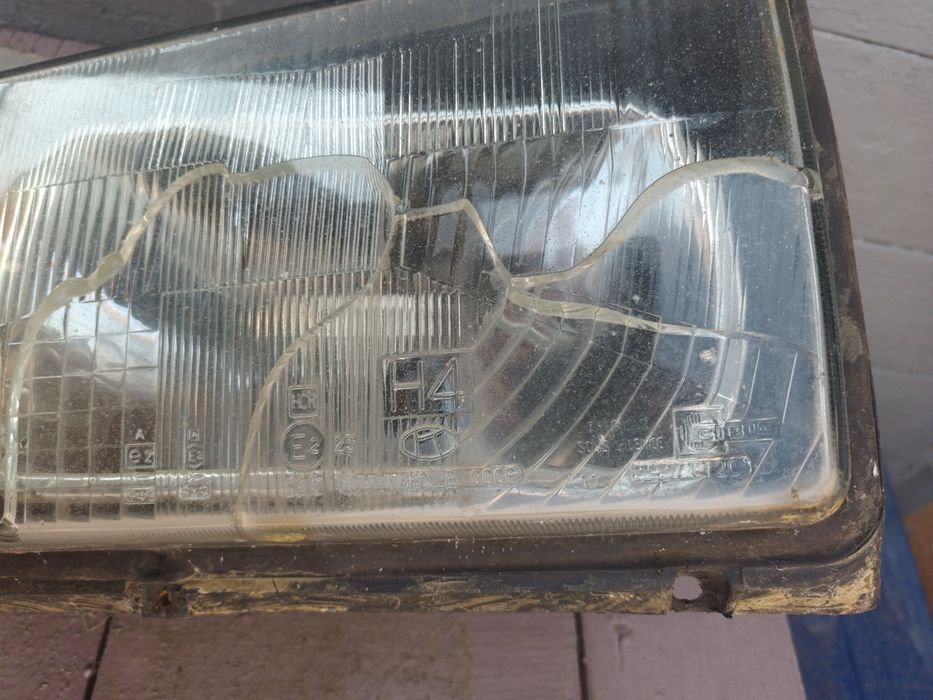 Передня права фара Ваз 2104-05-07 БУ