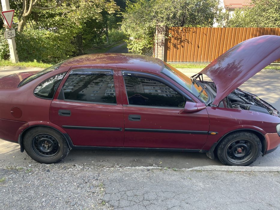 Opel vectra b 1.6 16 клап