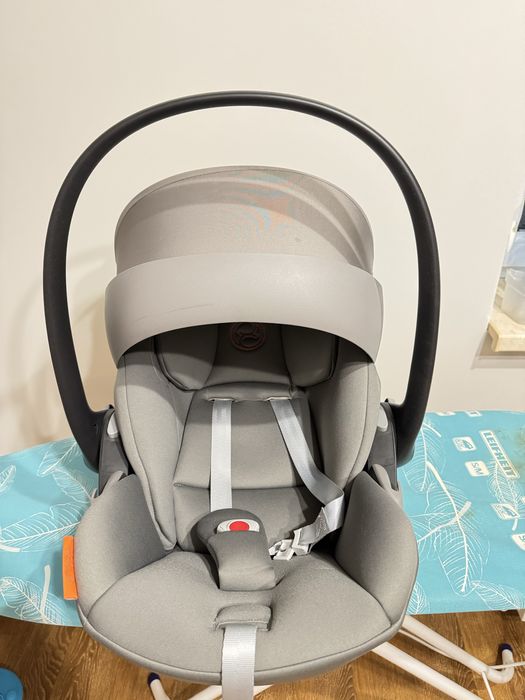 Автокрісло Cybex Cloud G i-Size (Lava Grey)