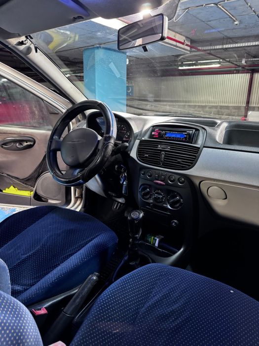 Fiat Punto  1.2, 80cv,   16v.