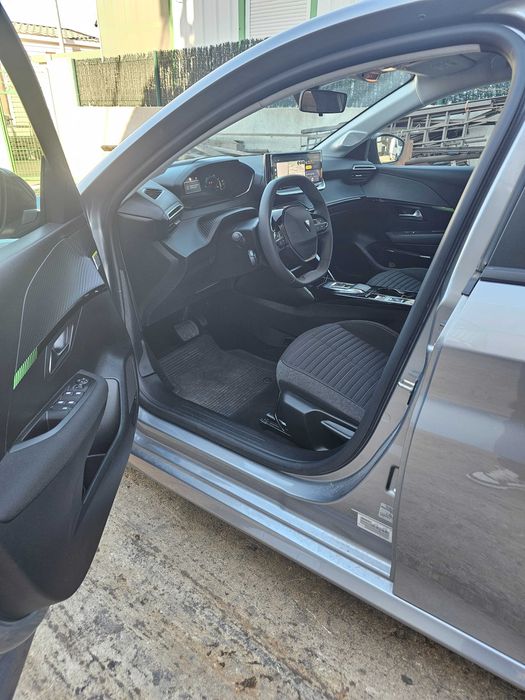 Peugeot e-208 ii 54kWh 156cv Active Business