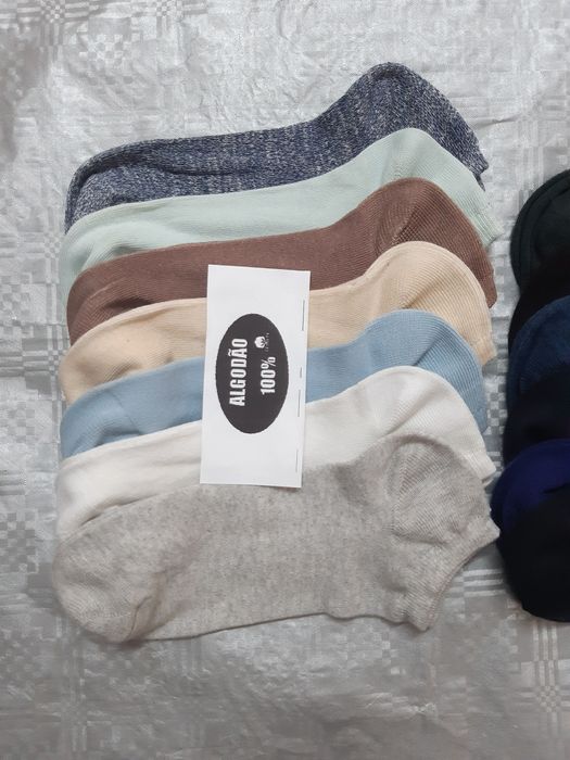 13 pares de meias curtas em algodão