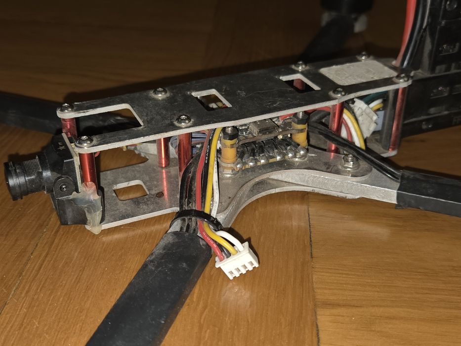 Продам FPV-дрон.