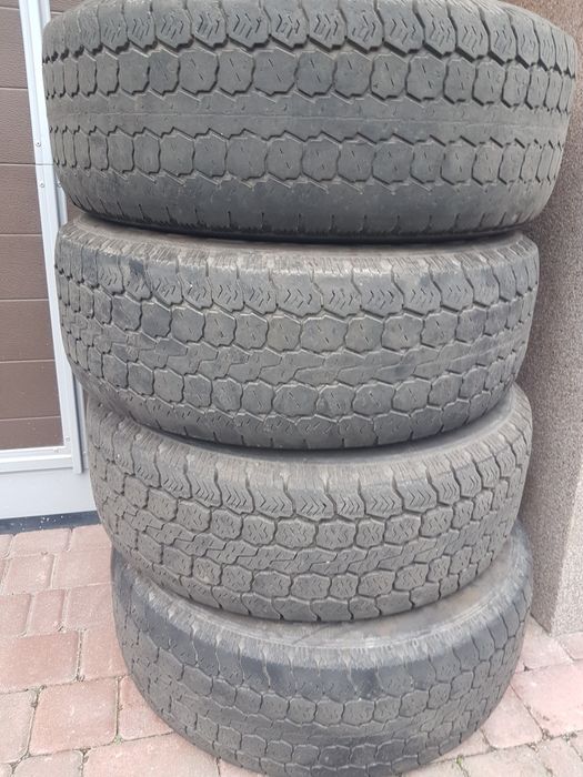 Good Year Cargo Vector  Goodride 235 65 R15C  4шт