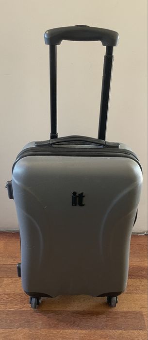 Walizka kabinowa IT Luggage