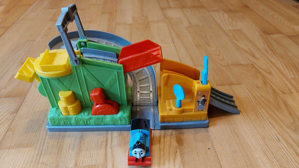 Tomek i przyjaciele- 2 zestawy Fisher price