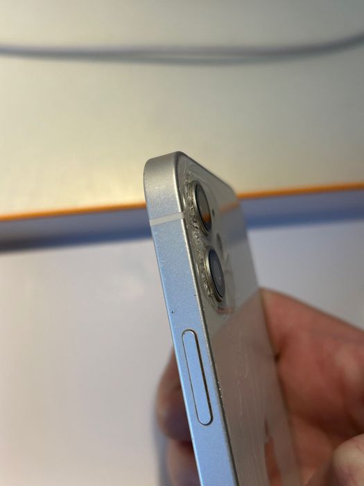 Iphone 12 128GB bom estado geral, vidro traseiro partido+capa incluída