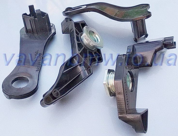 Ремкомплект фари БМВ е60. БМВ е60 кронштейн, кріплення, адаптер фари.