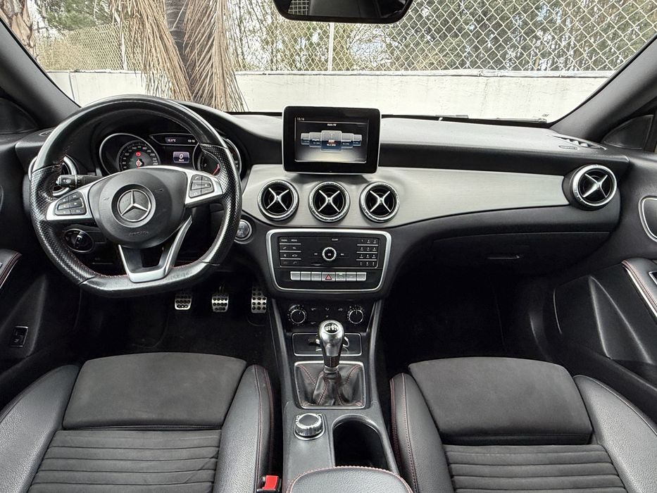 MERCEDES CLA 180D PACK AMG