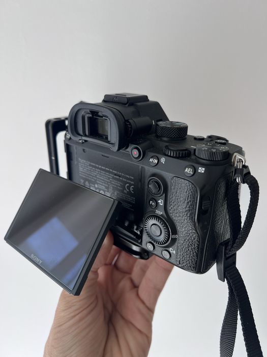 Sony A7III como nova
