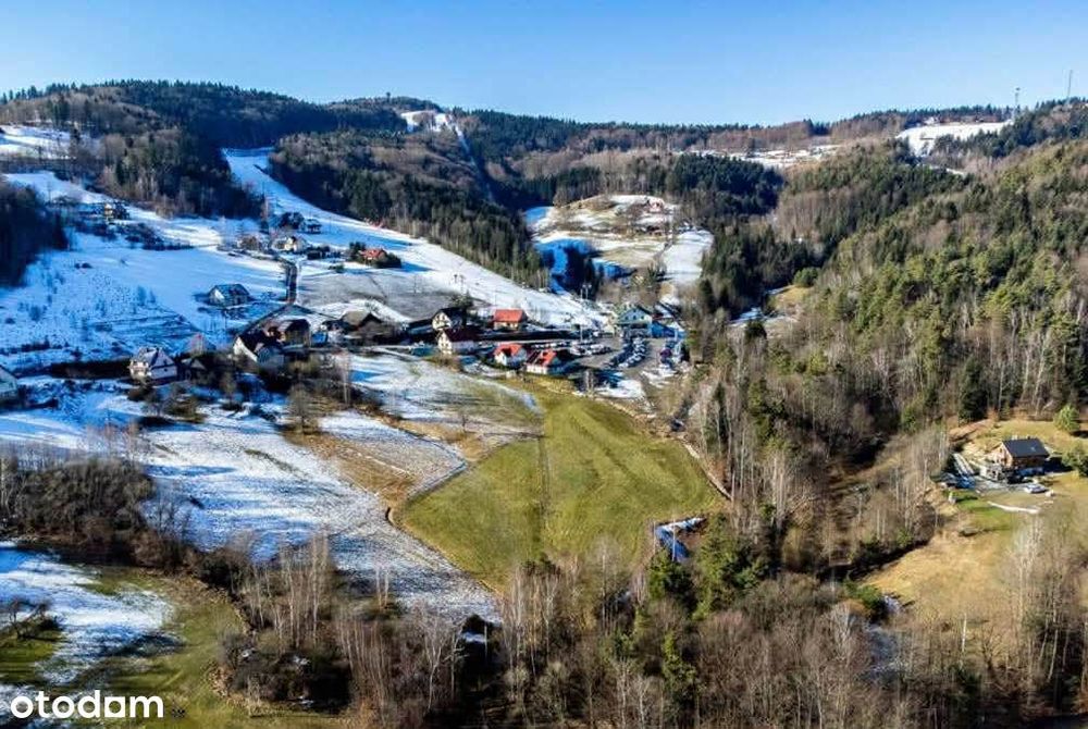 Działki budowlane przy stoku narciarskim – Laskowa | widok na Beskidy