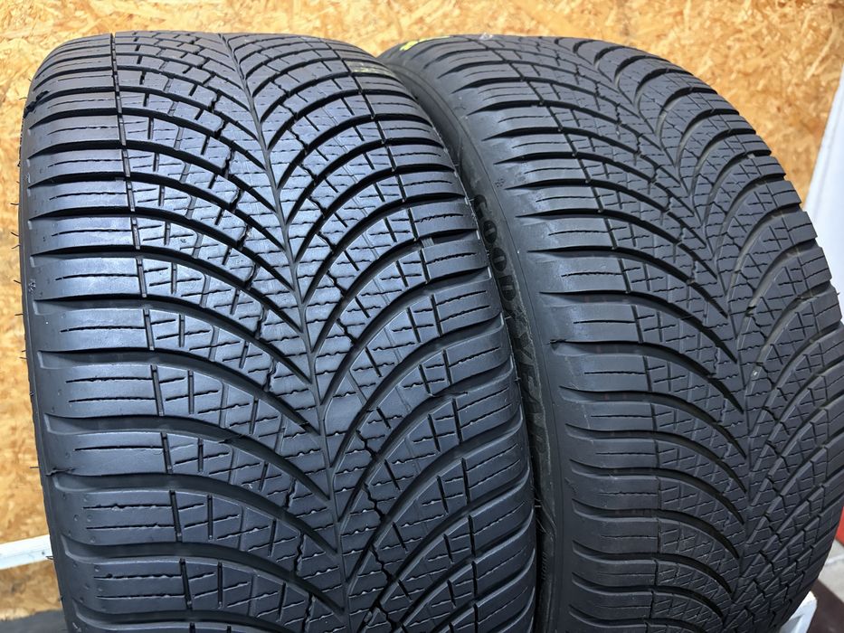 225/40/18 92Y Goodyear Vector 4Seasons Gen-3