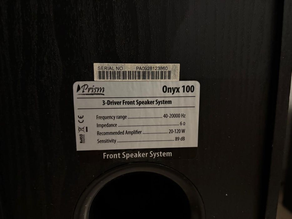 Kino domowe z głośnikami