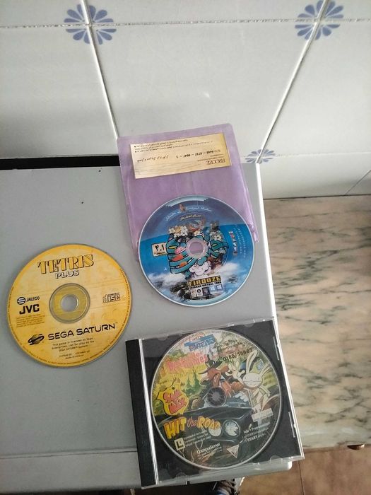 CDs musica e LP vinil jogos