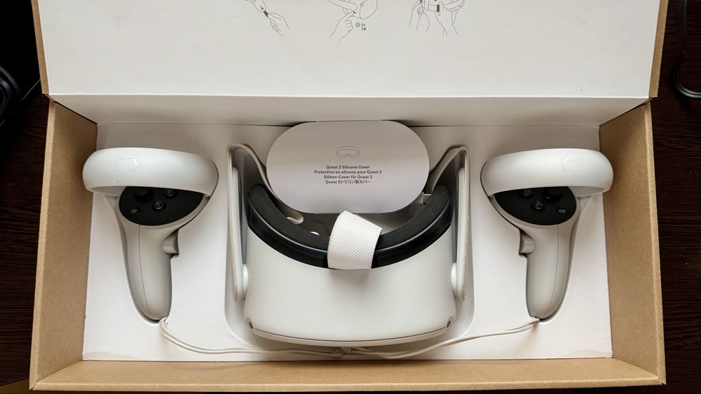 Окуляри віртуальної реальності Meta Quest 2 / Oculus 128 ГБ, 2 контролери