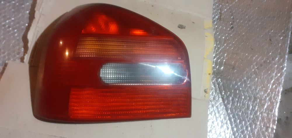 Grelha frontal Audi A3 8L